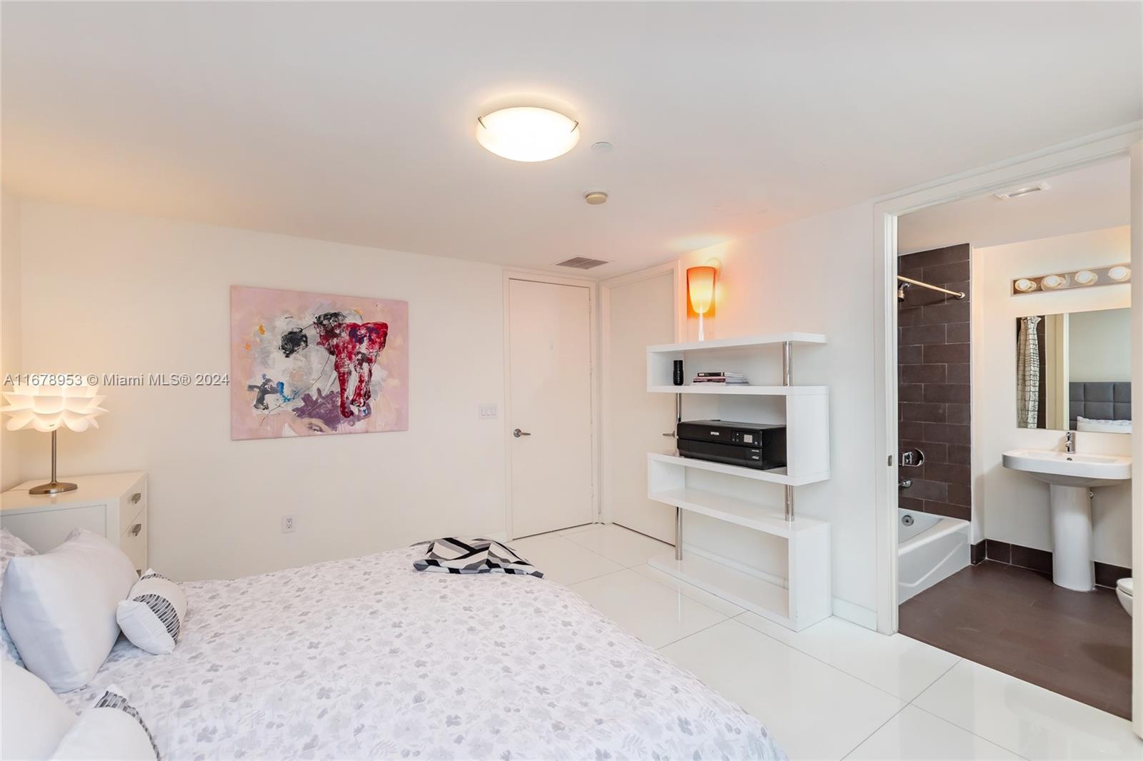 TEN MUSEUM PK RESIDENTIAL - Residential