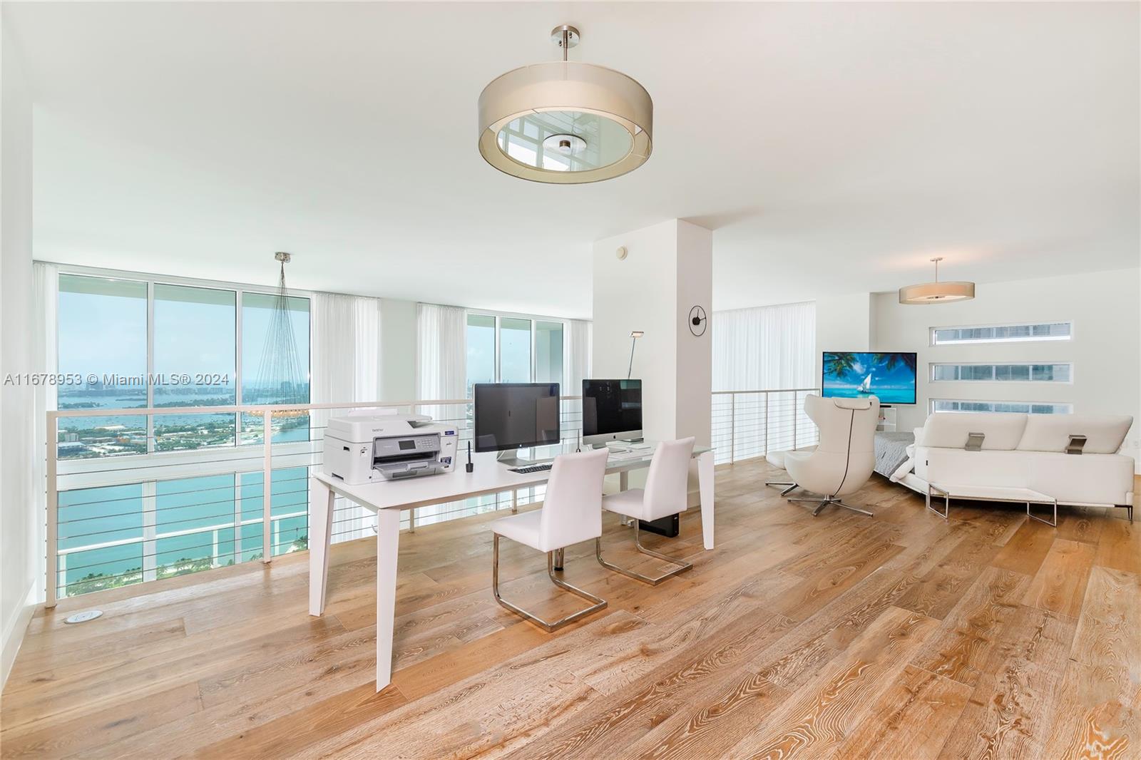 TEN MUSEUM PK RESIDENTIAL - Residential