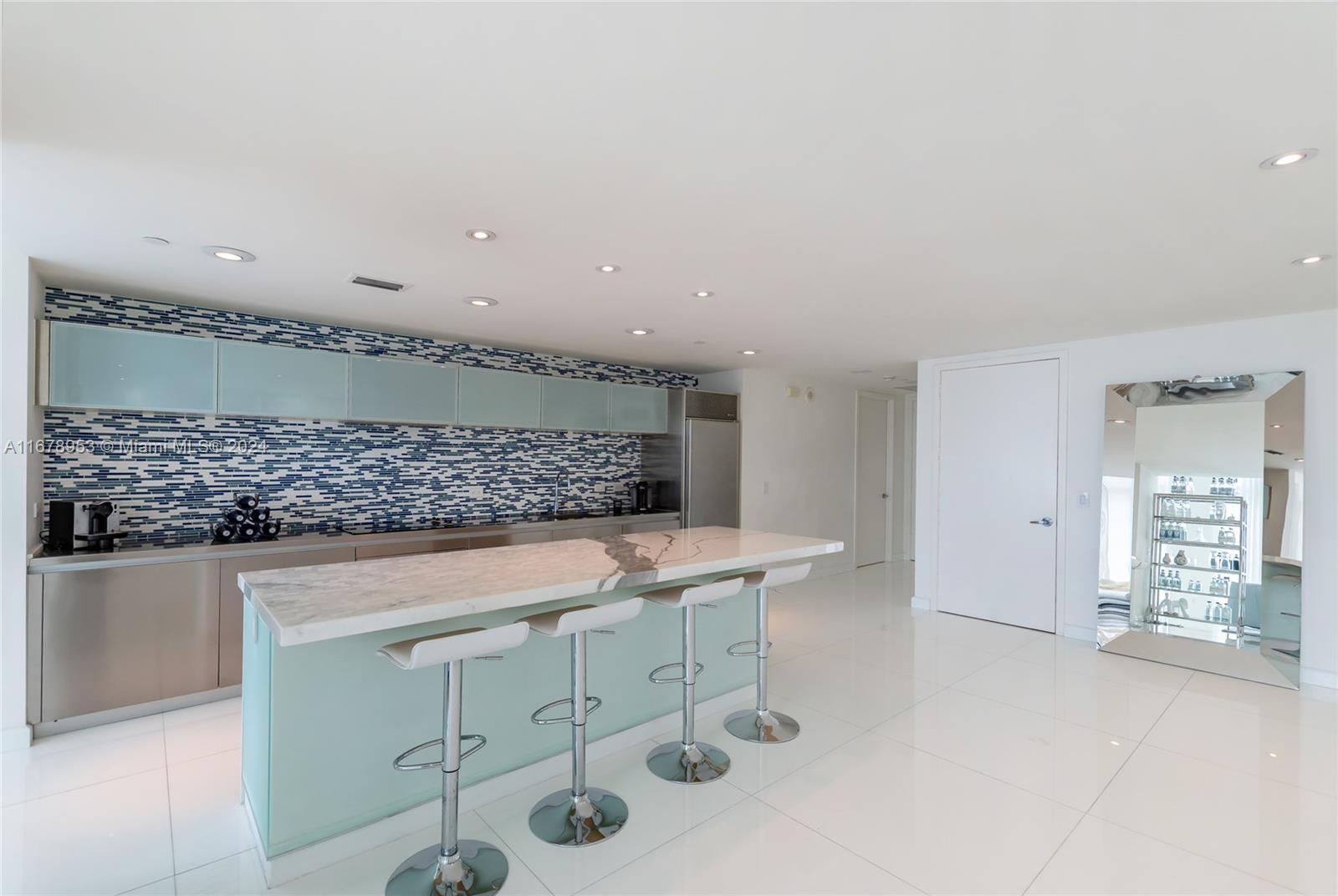 TEN MUSEUM PK RESIDENTIAL - Residential