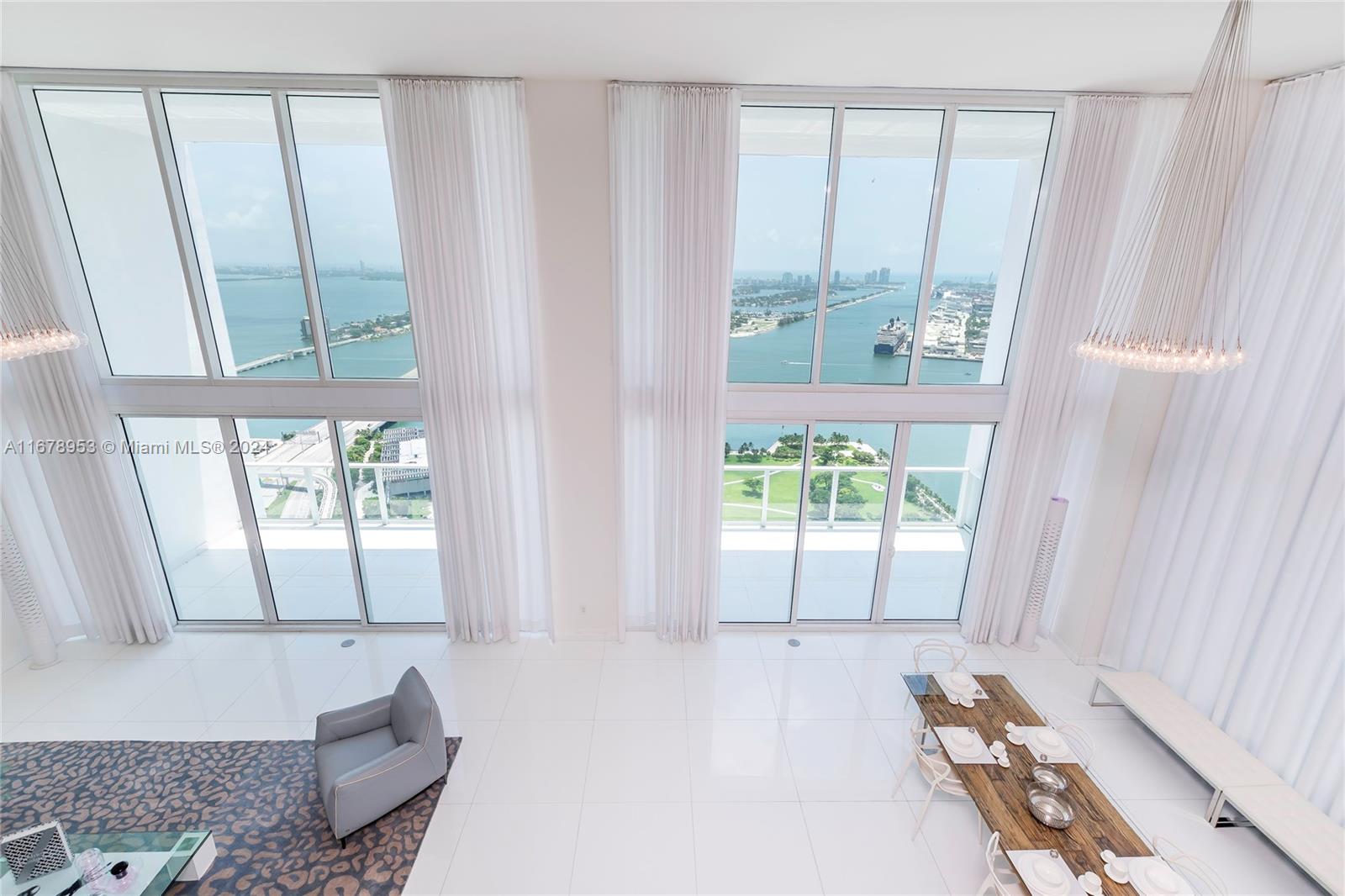 TEN MUSEUM PK RESIDENTIAL - Residential