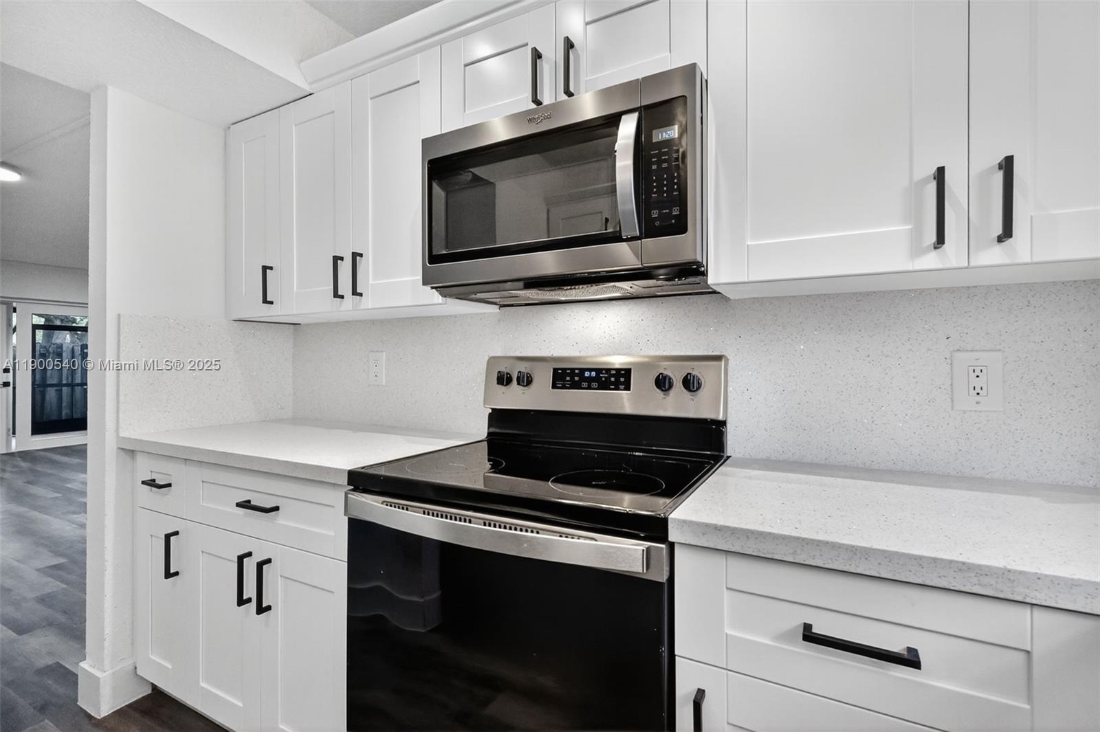 FLAMINGO GARDENS - Residential