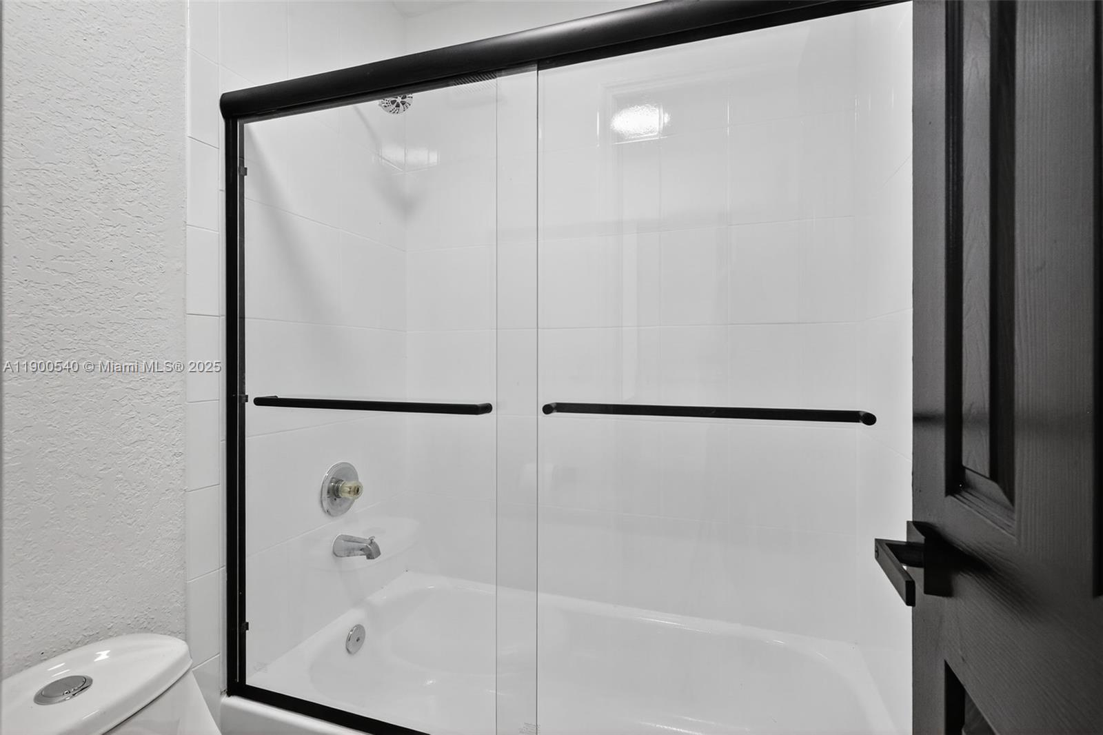 FLAMINGO GARDENS - Residential