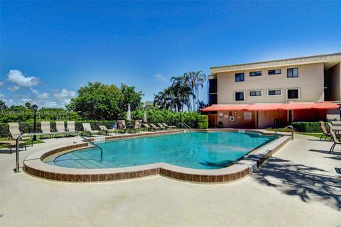 A home in South Palm Beach