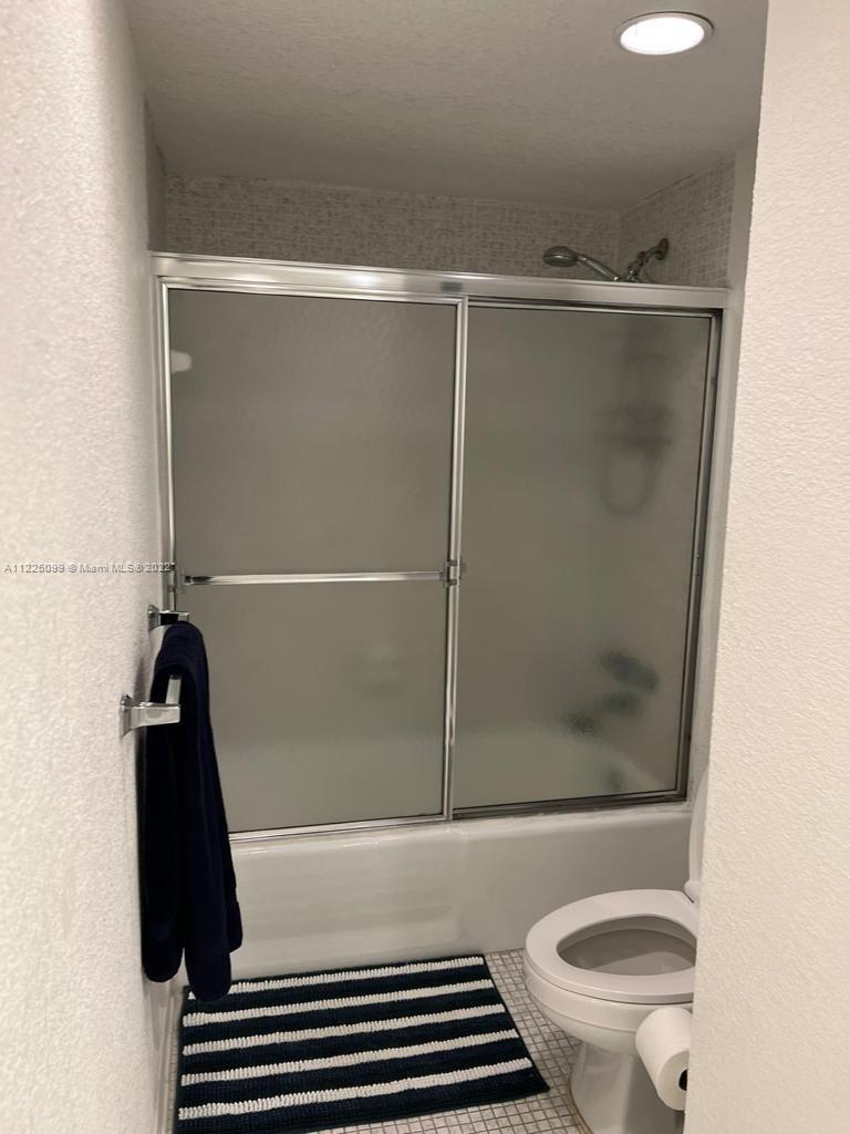 SIAN OCEAN RESIDENCES CON - Residential Lease