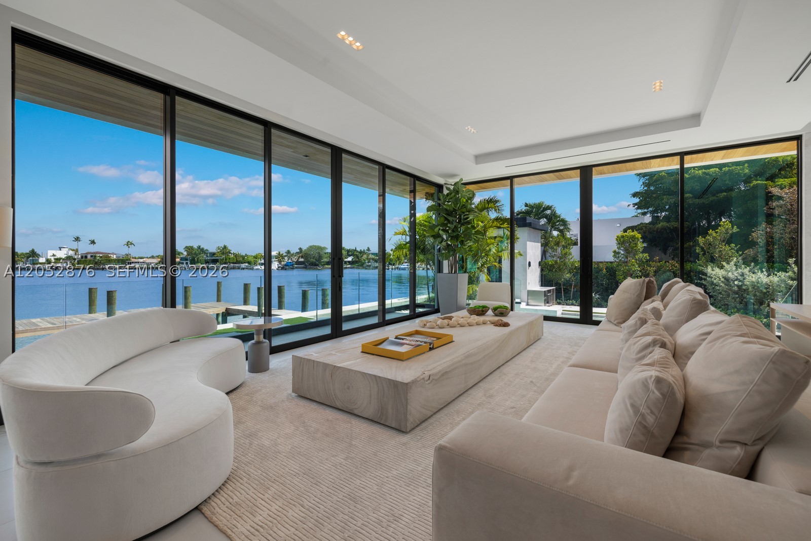 1141 N Biscayne Point Rd