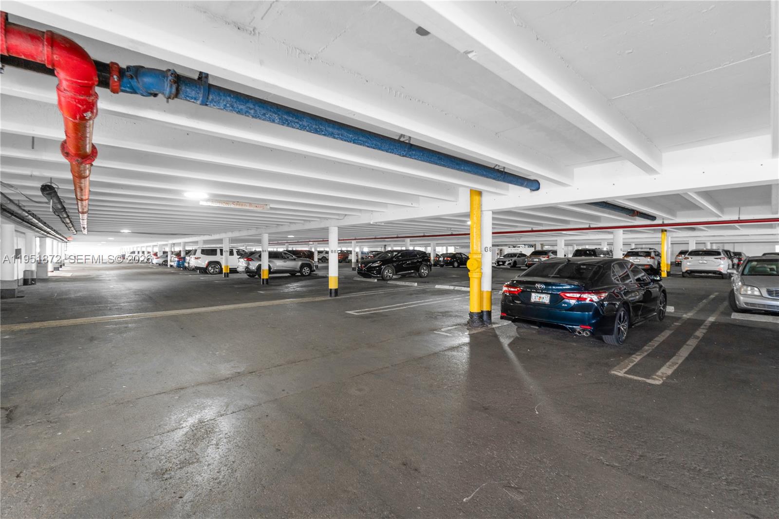 COMMODORE PLAZA CONDO - Residential