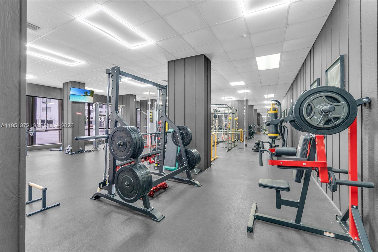 COMMODORE PLAZA CONDO - Residential