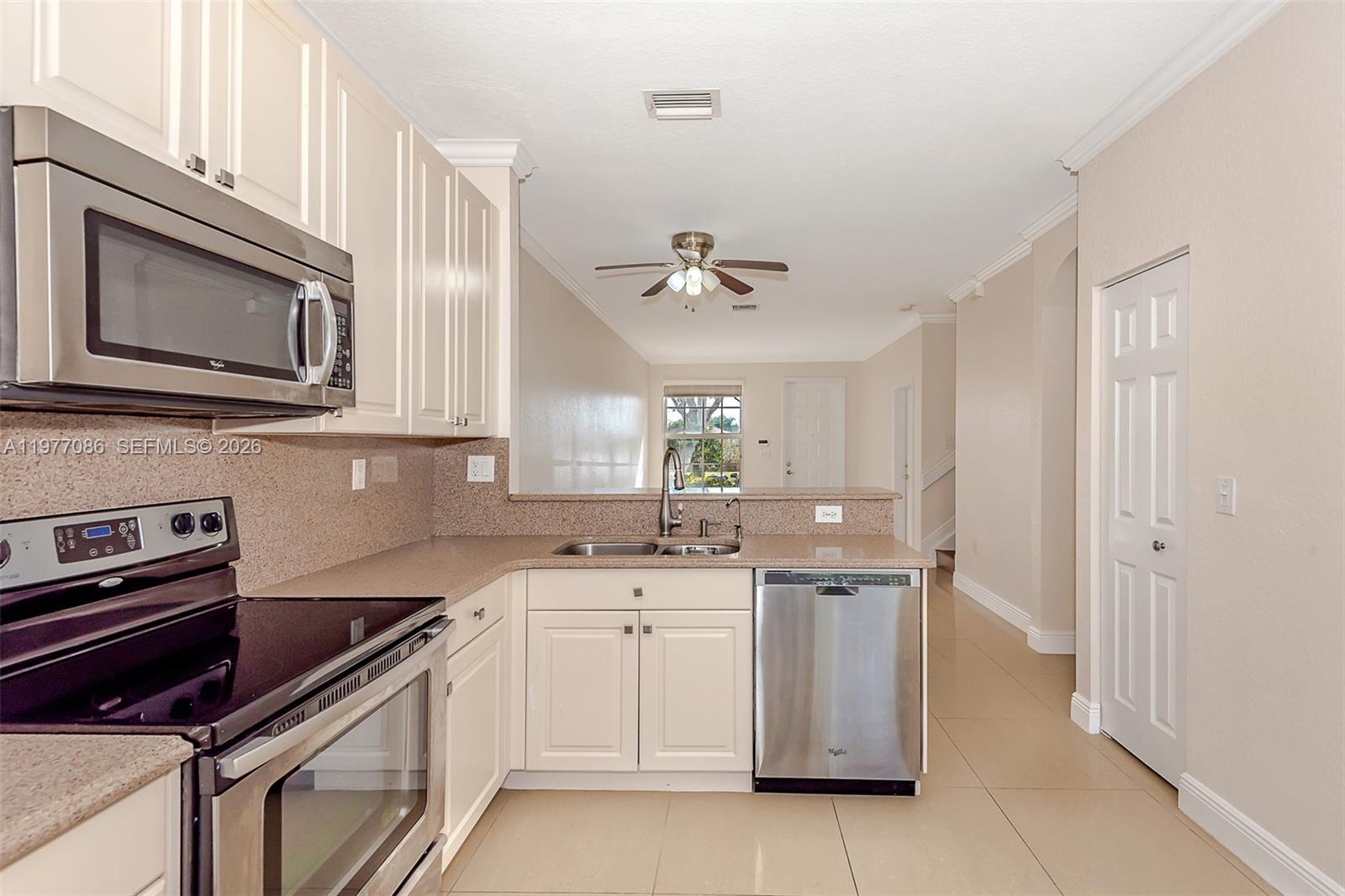 WALNUT CREEK TOWNHOMES - Residential