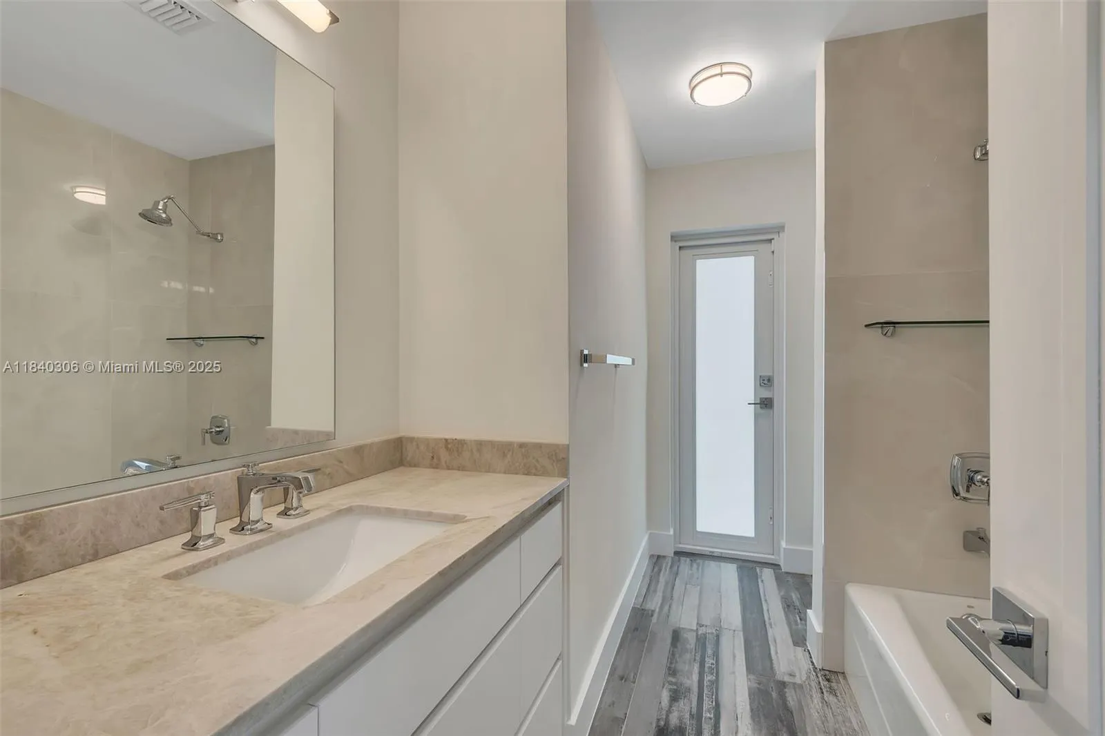 Palmetto Bay, Florida 33158, United States, 4 Bedrooms Bedrooms, ,2 BathroomsBathrooms,Residential,Active,170711