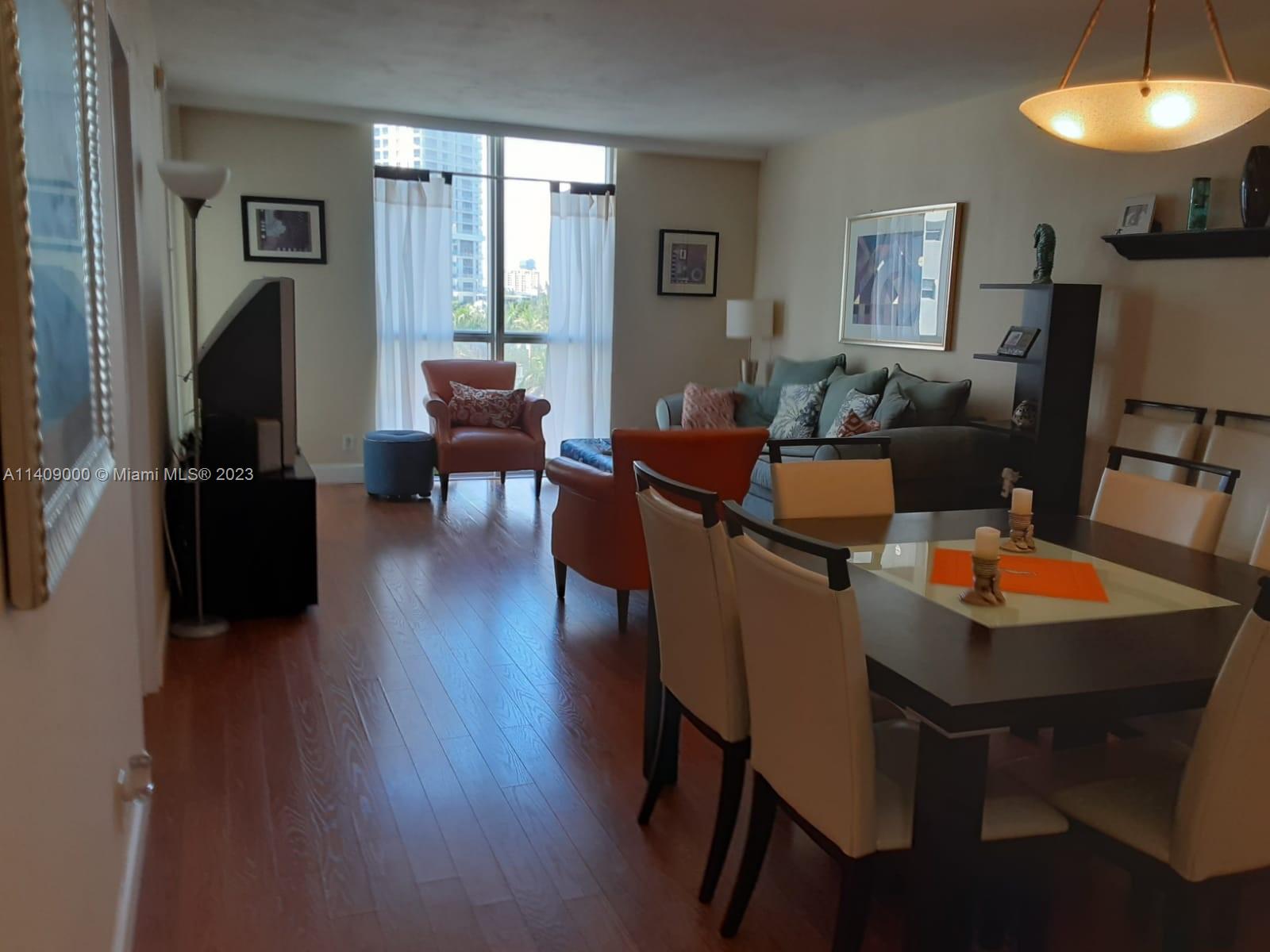 TIDES ON HOLLYWOOD BEACH - Residential