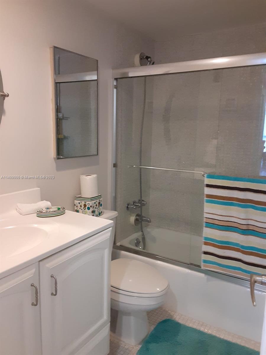 3801 S Ocean Dr 5O