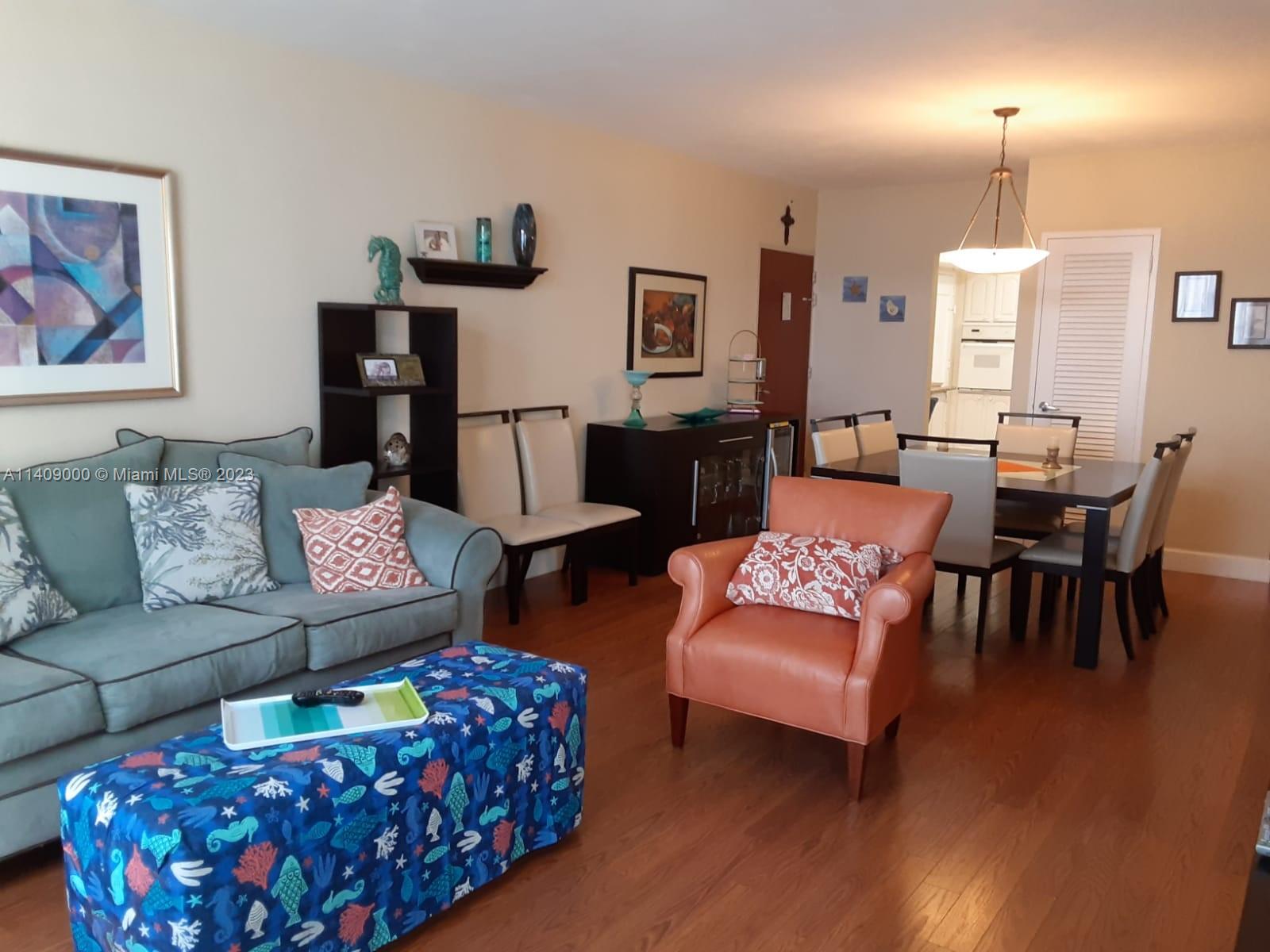 TIDES ON HOLLYWOOD BEACH - Residential