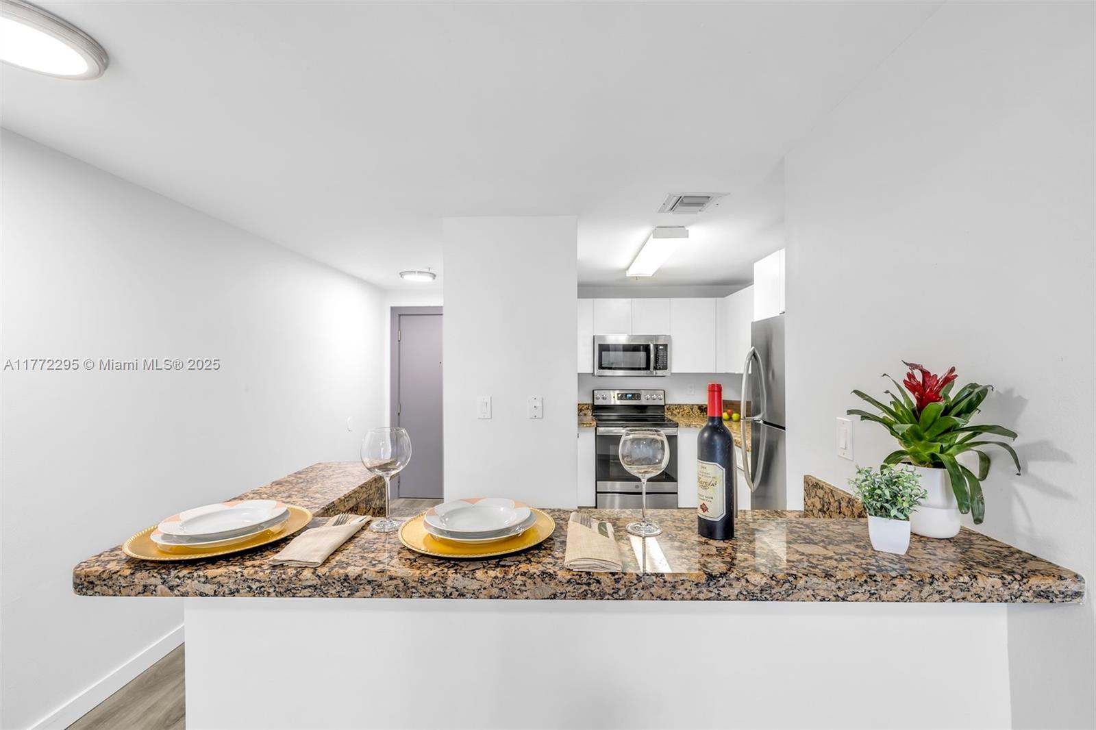 Rental Property at 185 Se 14th Ter 810, Miami, Broward County, Florida - Bedrooms: 2 
Bathrooms: 2  - $3,100 MO.