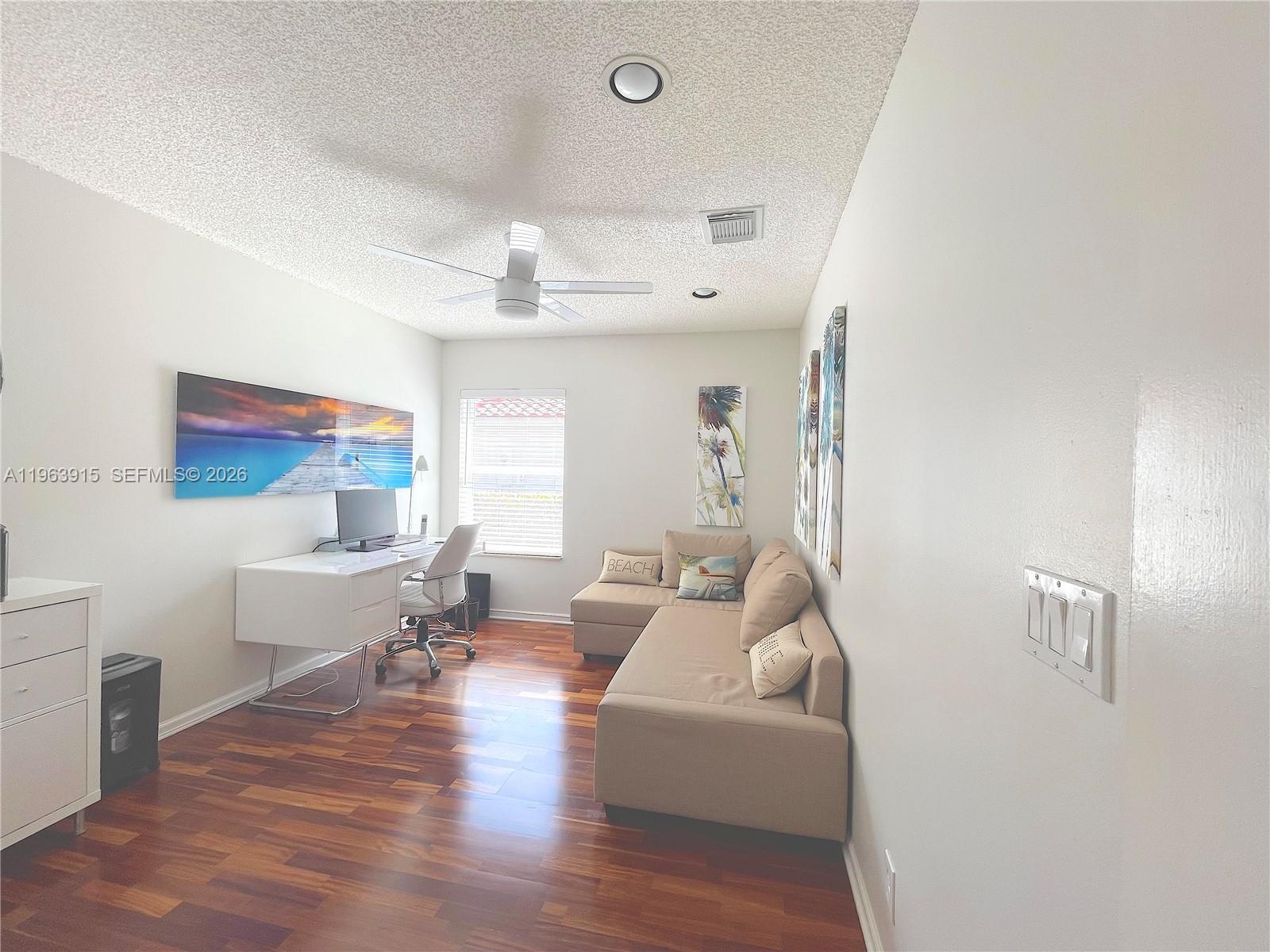 BANYAN OAKRIDGE PLAT - Residential