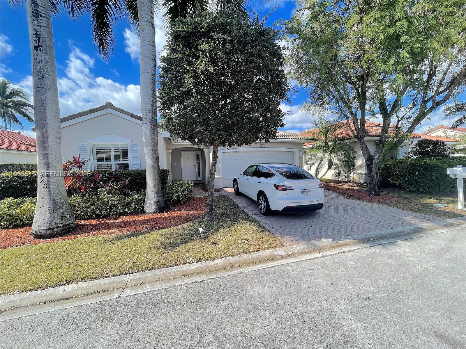 BANYAN OAKRIDGE PLAT - Residential