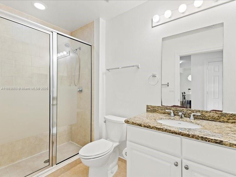 ALAQUA CONDO - Residential