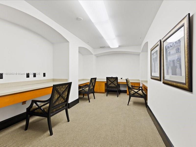 ALAQUA CONDO - Residential