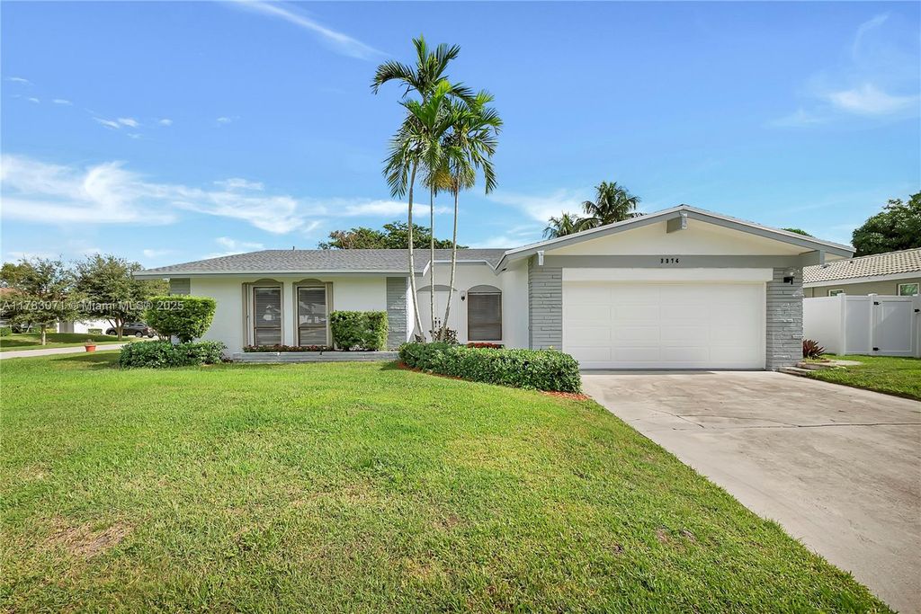 Photo of 3374 NW 28th Ter, Boca Raton, FL 33434 (MLS # A11783071)