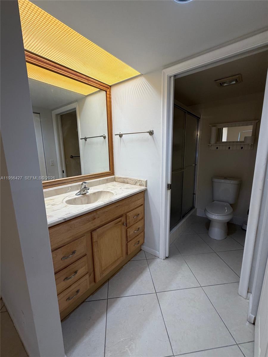 HAWTHORNE AT CENTURY VILL - Residential