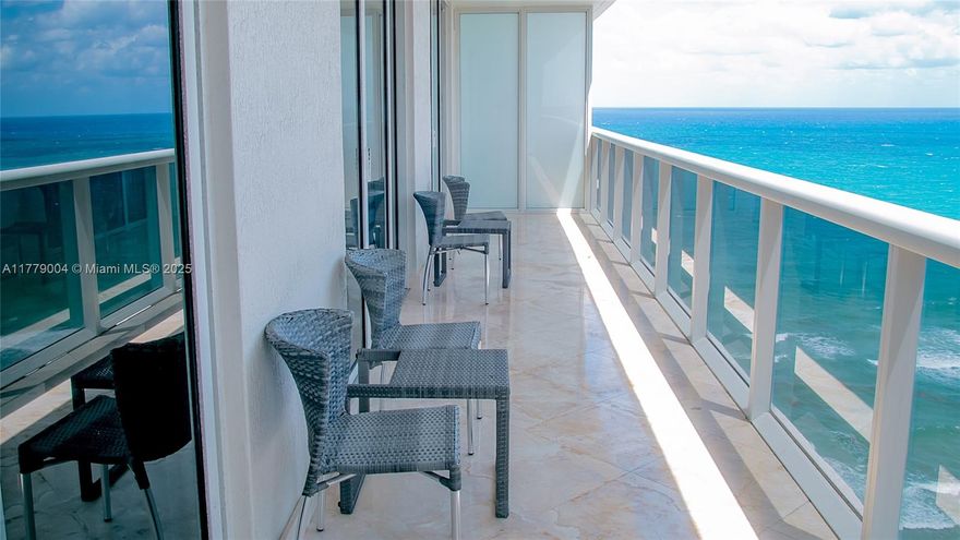 BEACH CLUB IN HALLANDALE BEACH EXCLUSIVE BUILDING ON THE BEACH 3 BED 3 BATH YOU CAN ENYOY 
50000 SQ FEET GIM  YOU NEED TO SEE ESPECTACULAR APARTAMENT