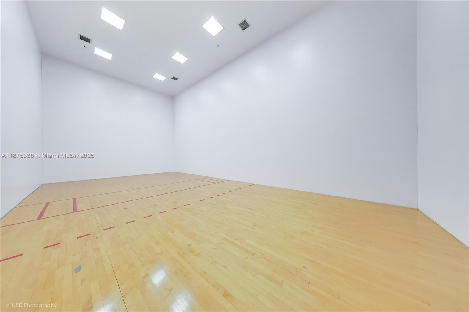 COURVOISIER COURTS CONDO - Residential