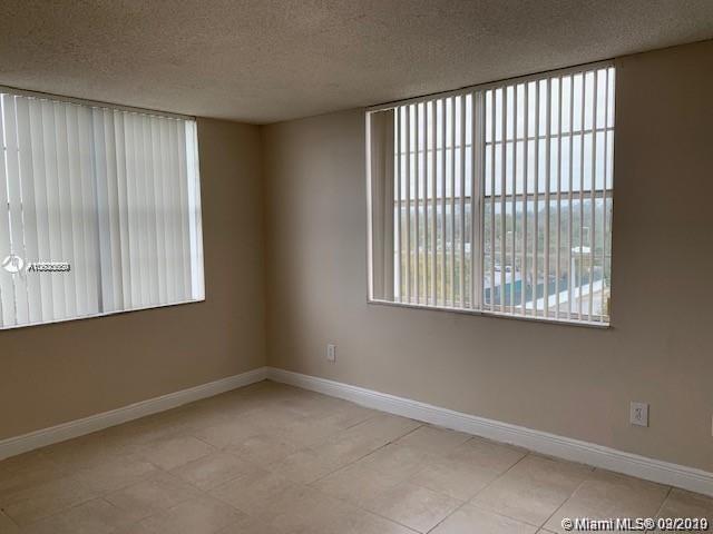 MONTECARLO CONDO - Residential Lease
