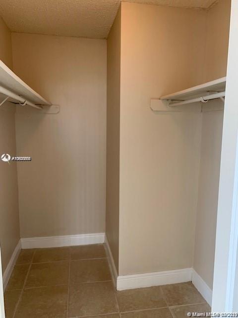 MONTECARLO CONDO - Residential Lease