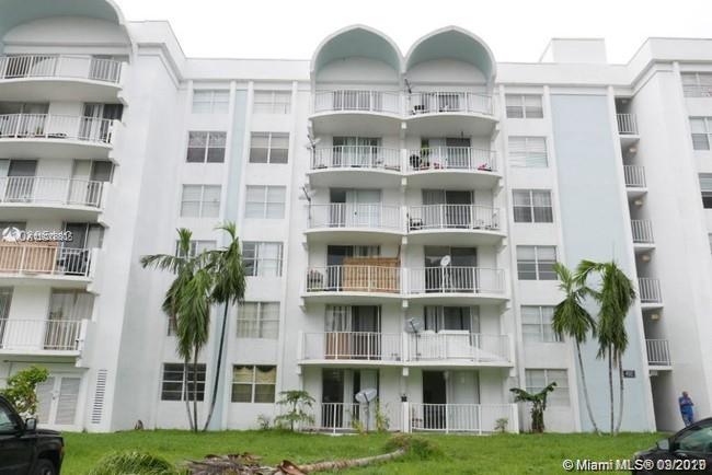 MONTECARLO CONDO - Residential Lease