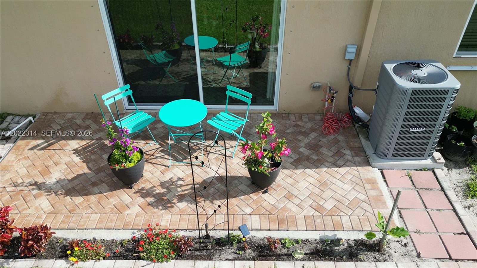 CELEBRATION POINTE - Residential