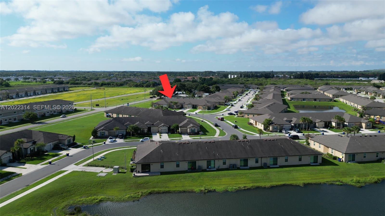 CELEBRATION POINTE - Residential