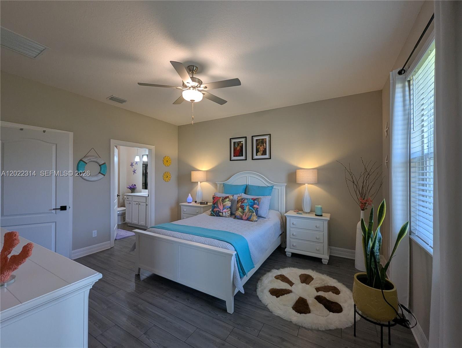 CELEBRATION POINTE - Residential