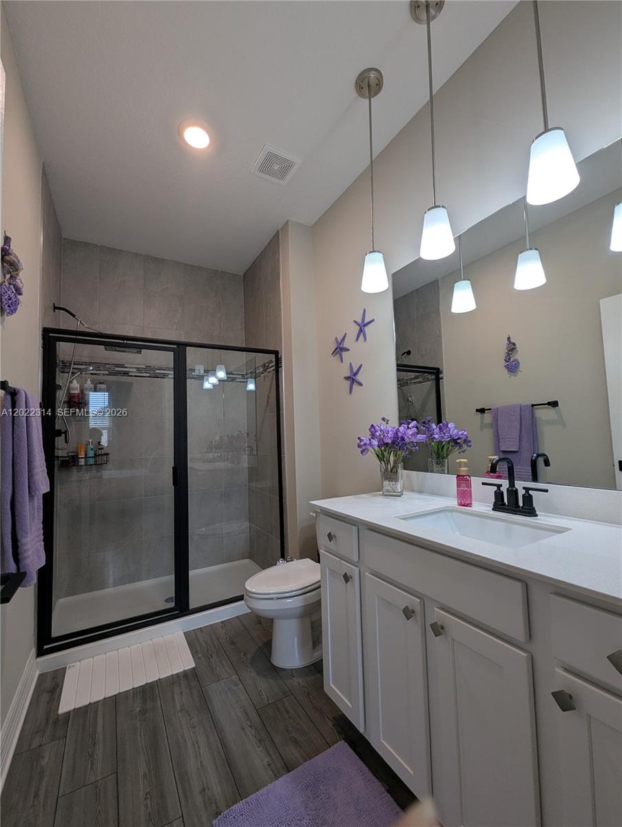 CELEBRATION POINTE - Residential