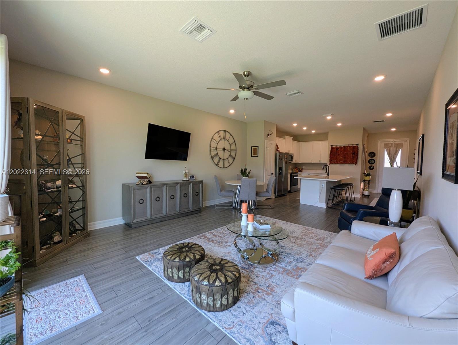 CELEBRATION POINTE - Residential