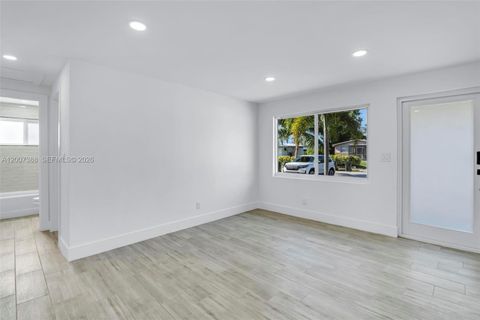Tiny photo for 311 NW 12th Ave, Delray Beach, FL 33444 (MLS # A12007388)