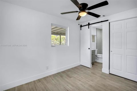 Tiny photo for 311 NW 12th Ave, Delray Beach, FL 33444 (MLS # A12007388)