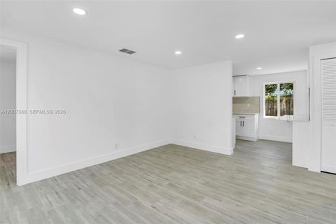 Tiny photo for 311 NW 12th Ave, Delray Beach, FL 33444 (MLS # A12007388)