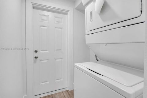 Tiny photo for 311 NW 12th Ave, Delray Beach, FL 33444 (MLS # A12007388)