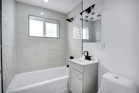 Tiny photo for 311 NW 12th Ave, Delray Beach, FL 33444 (MLS # A12007388)