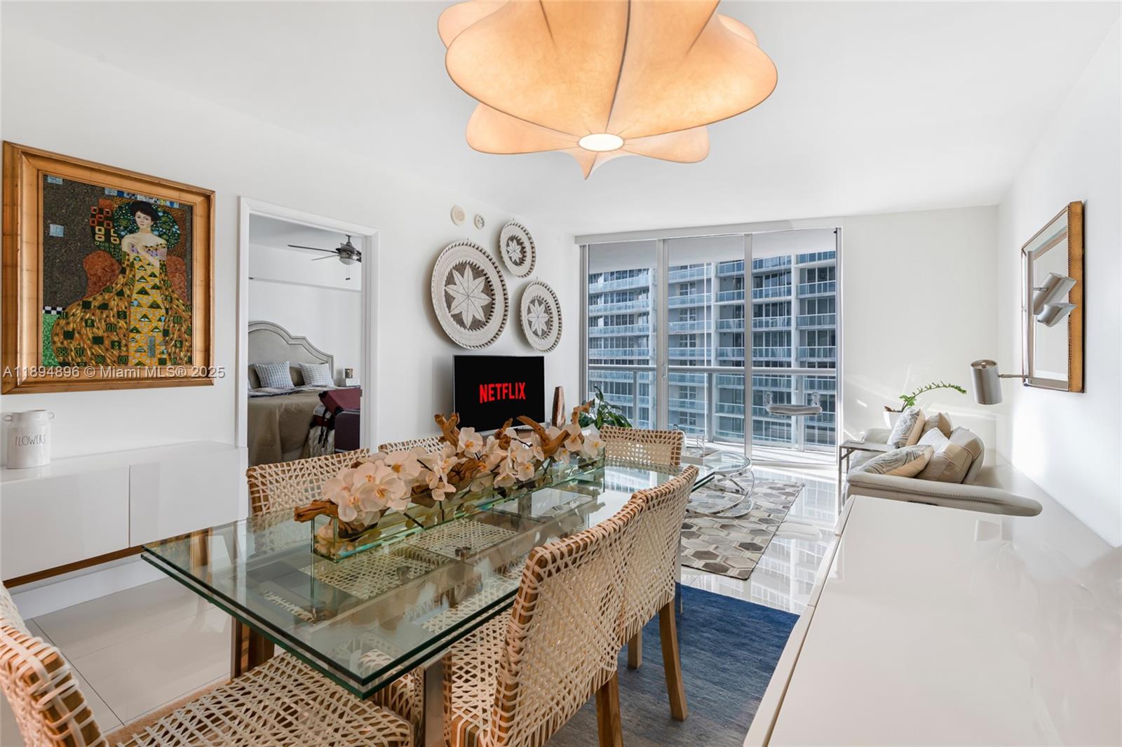 ICONBRICKELL CONDO NO 1 - Residential