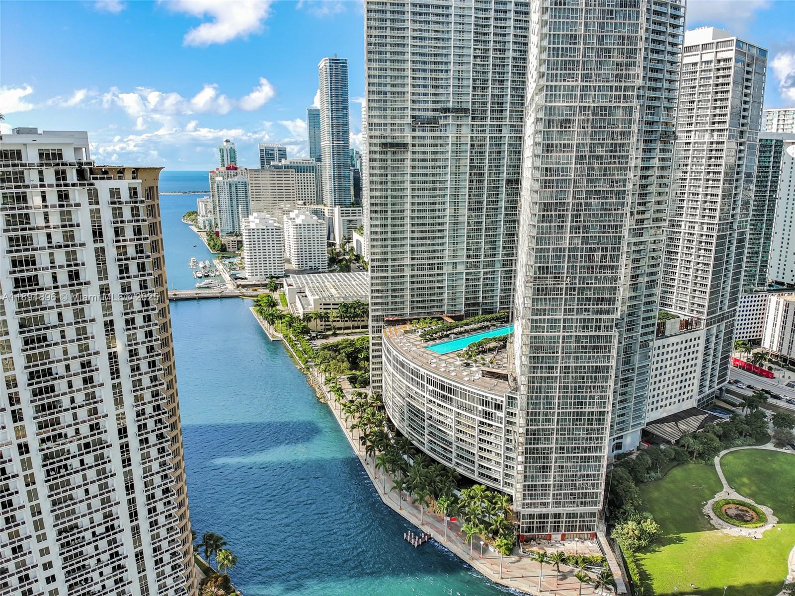 ICONBRICKELL CONDO NO 1 - Residential