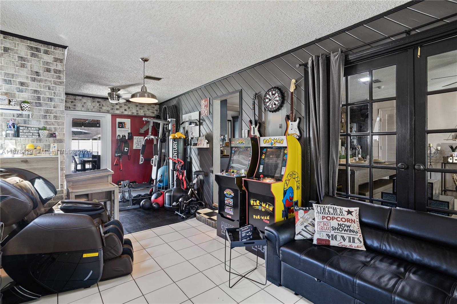 LAUDERDALE NORTH PARK SEC - Residential