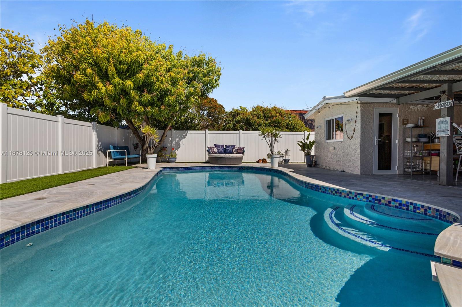 LAUDERDALE NORTH PARK SEC - Residential