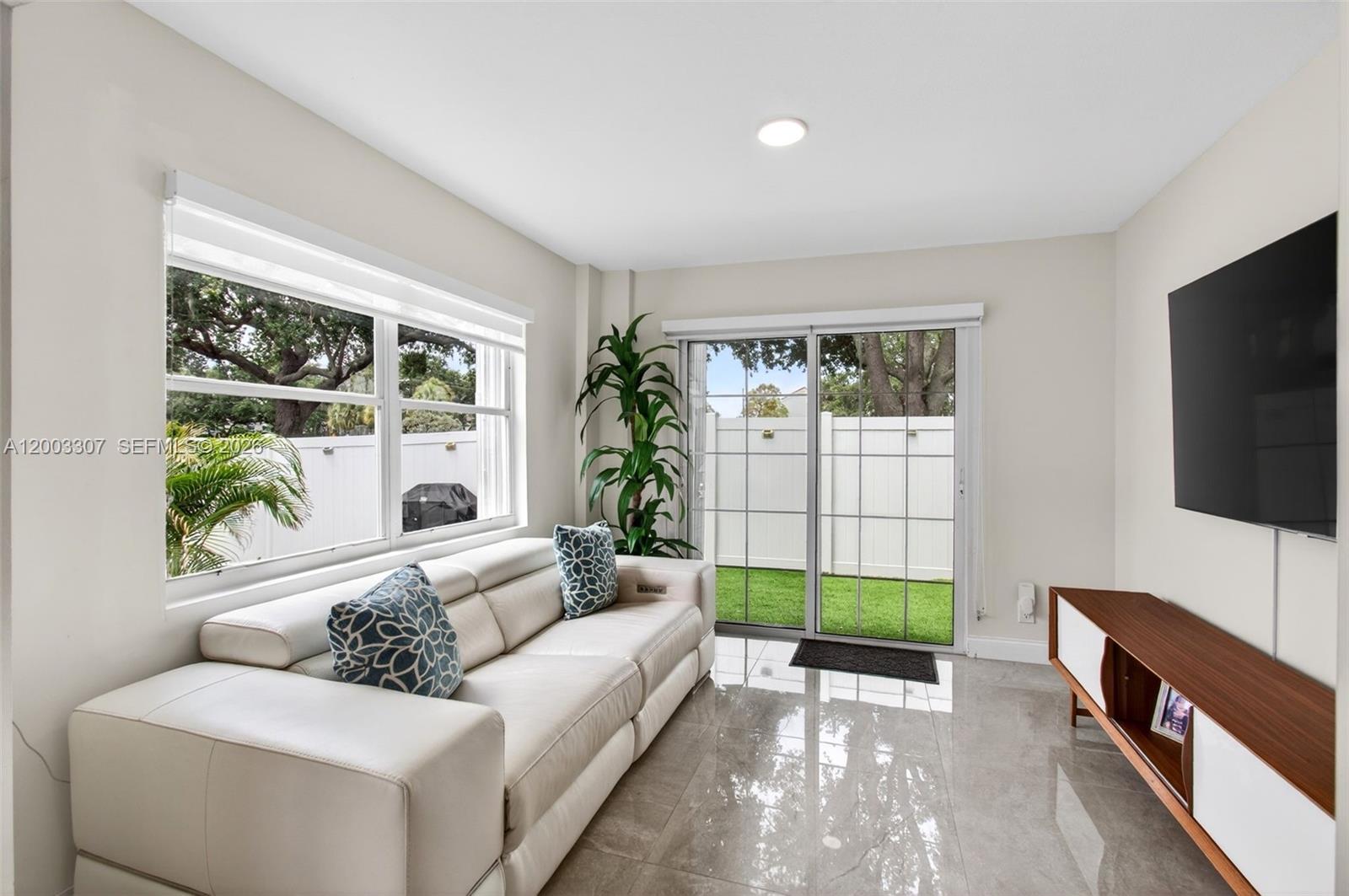 BOYNTON LAKES 6-A - Residential