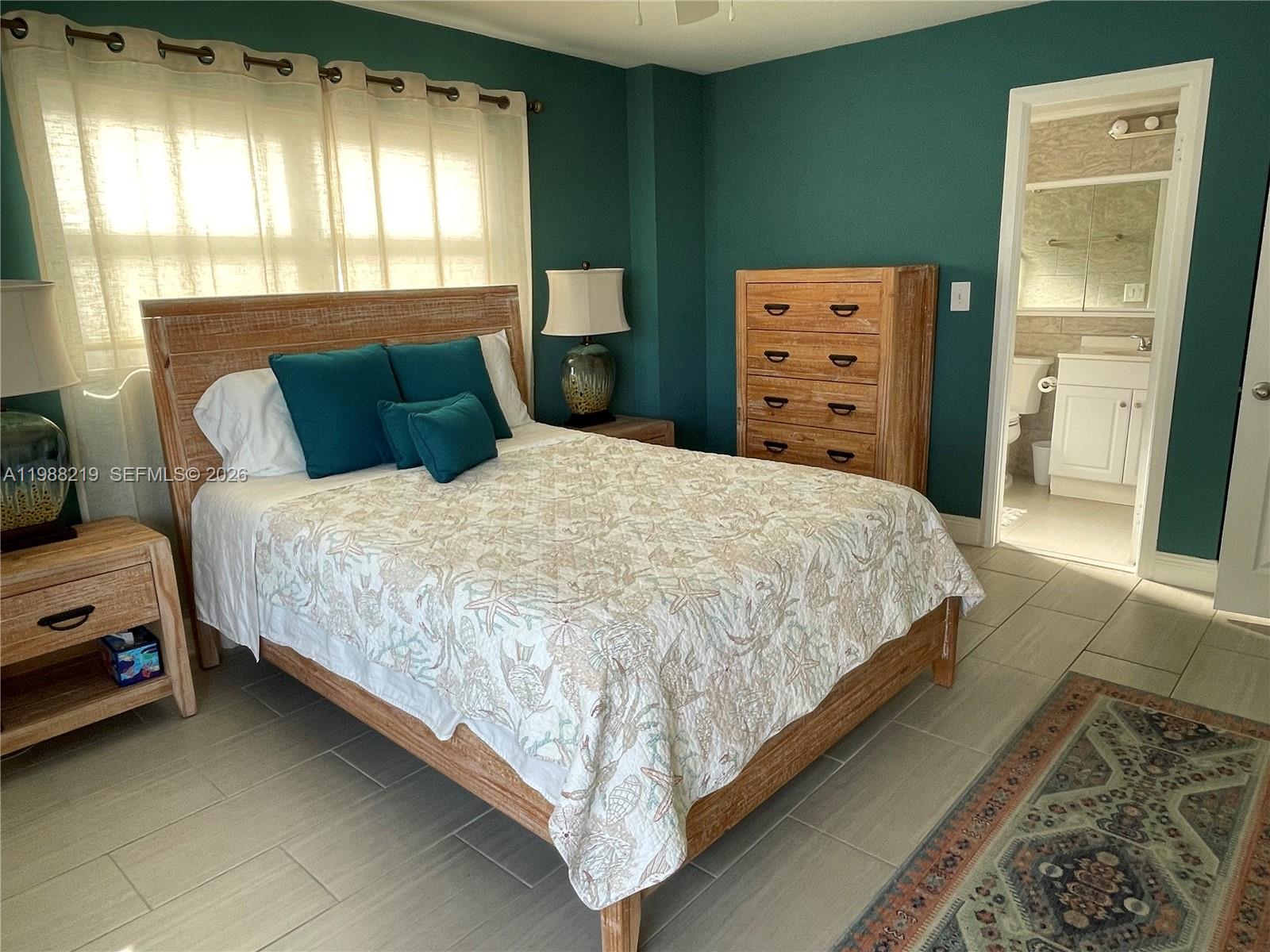 PARK LAYNE TOWERS CONDO - Residential Lease