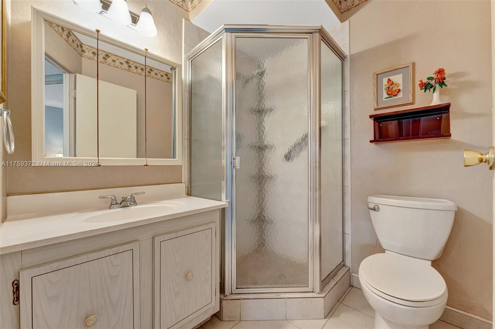 QUINCE GARDENS CONDO - Residential