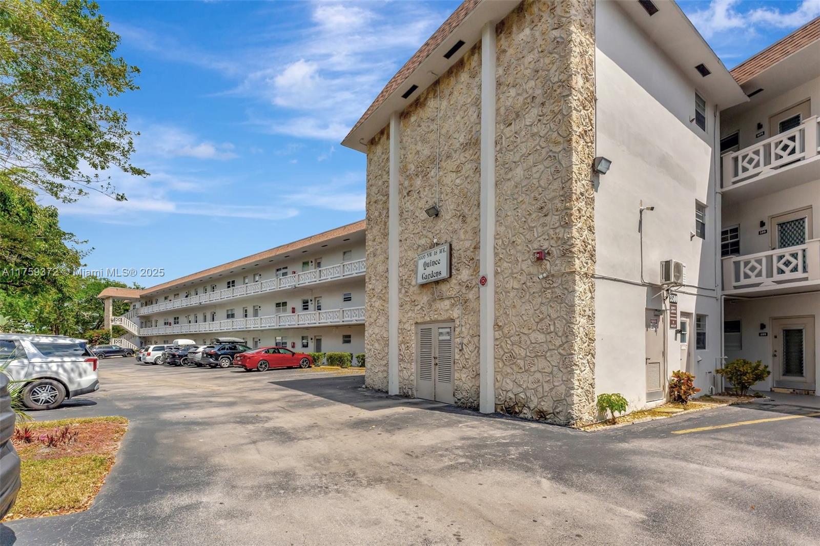 QUINCE GARDENS CONDO - Residential