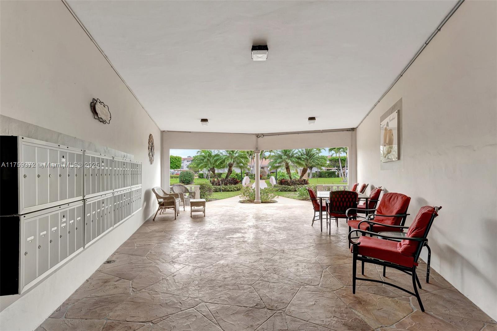 QUINCE GARDENS CONDO - Residential