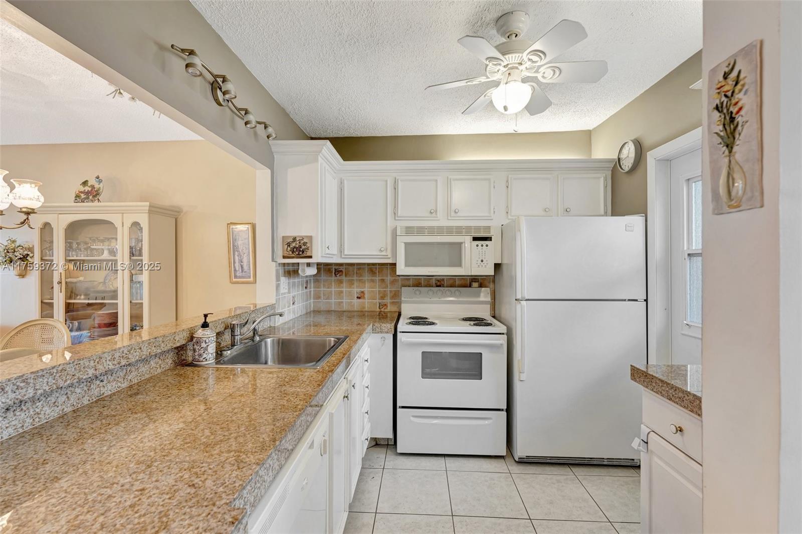 QUINCE GARDENS CONDO - Residential