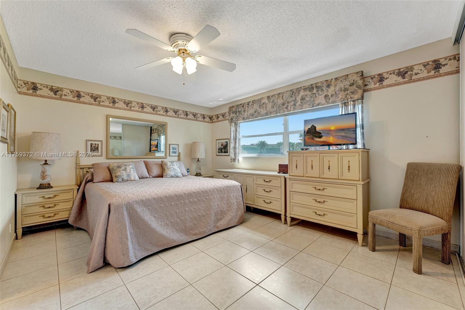 QUINCE GARDENS CONDO - Residential