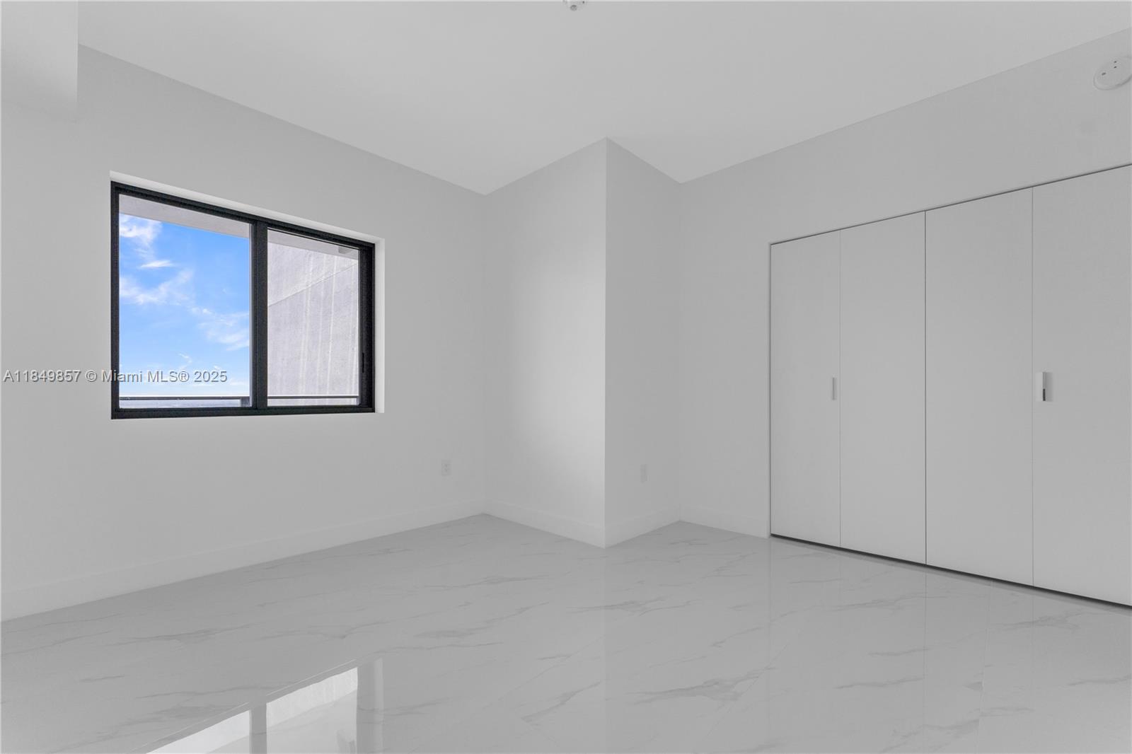 ARIA RESERVE SOUTH - Residential